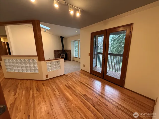 $3,500 | 10115 63rd Place West, Mukilteo, WA 98275