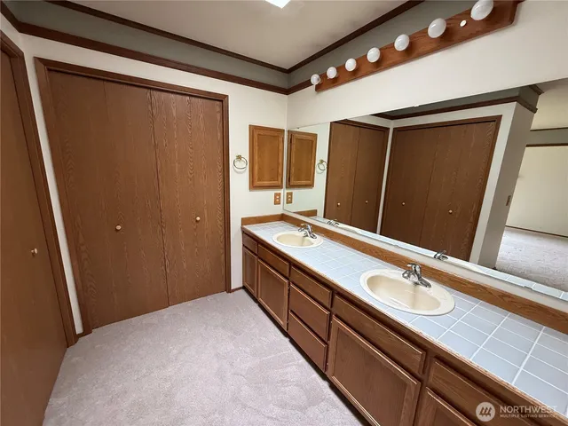 $3,500 | 10115 63rd Place West, Mukilteo, WA 98275