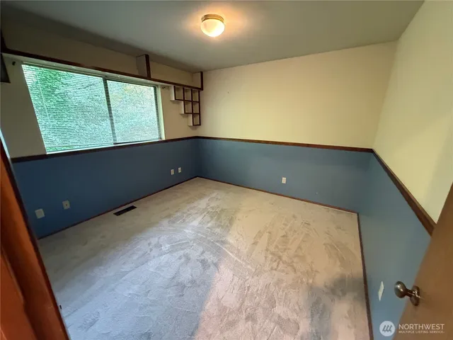 $3,500 | 10115 63rd Place West, Mukilteo, WA 98275