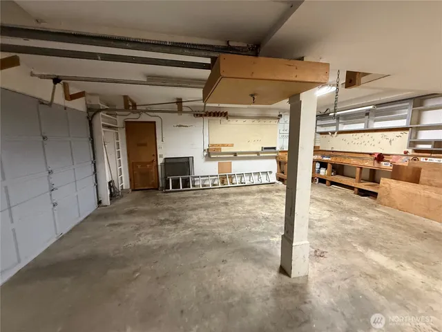 $3,500 | 10115 63rd Place West, Mukilteo, WA 98275