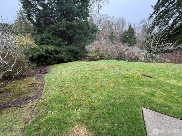 $3,500 | 10115 63rd Place West, Mukilteo, WA 98275
