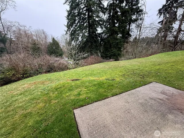 $3,500 | 10115 63rd Place West, Mukilteo, WA 98275