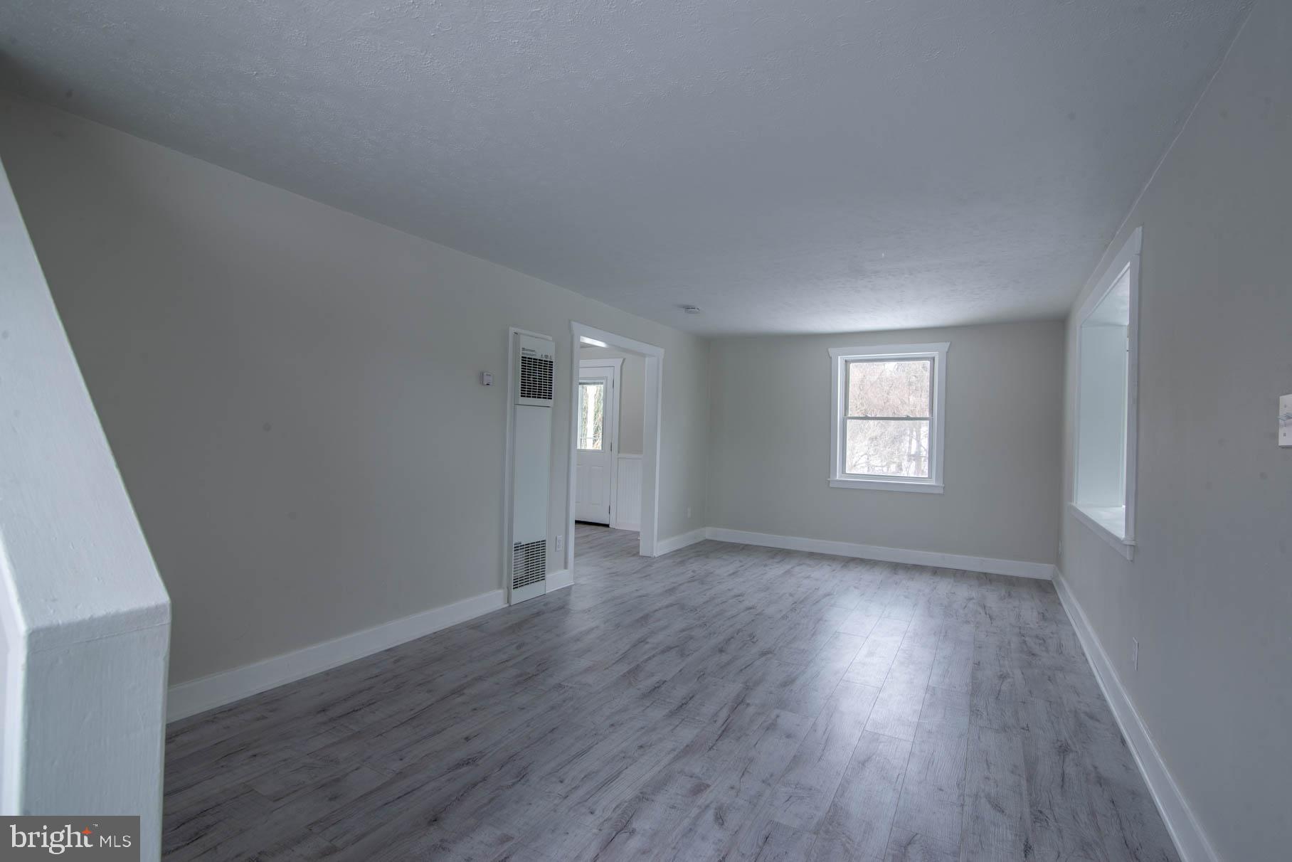 1580 Trolley Road Hanover, PA 17331 - Photo 11 of 37