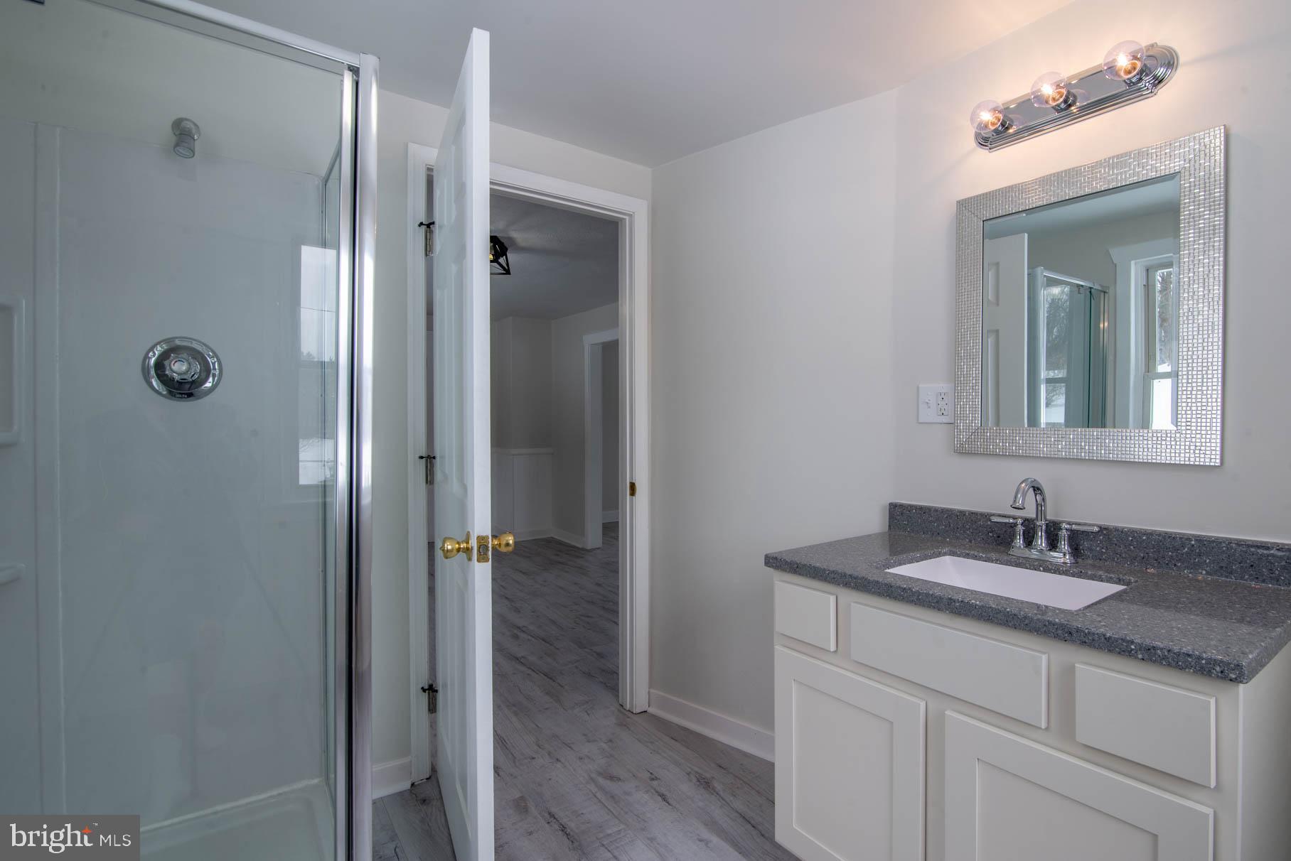 1580 Trolley Road Hanover, PA 17331 - Photo 12 of 37