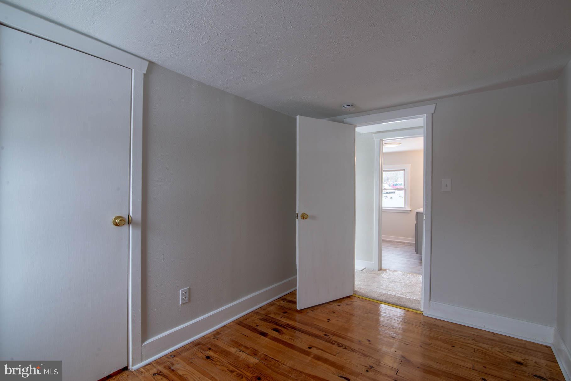 1580 Trolley Road Hanover, PA 17331 - Photo 17 of 37