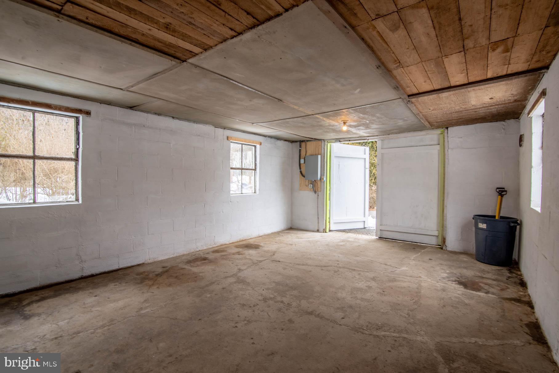 1580 Trolley Road Hanover, PA 17331 - Photo 35 of 37