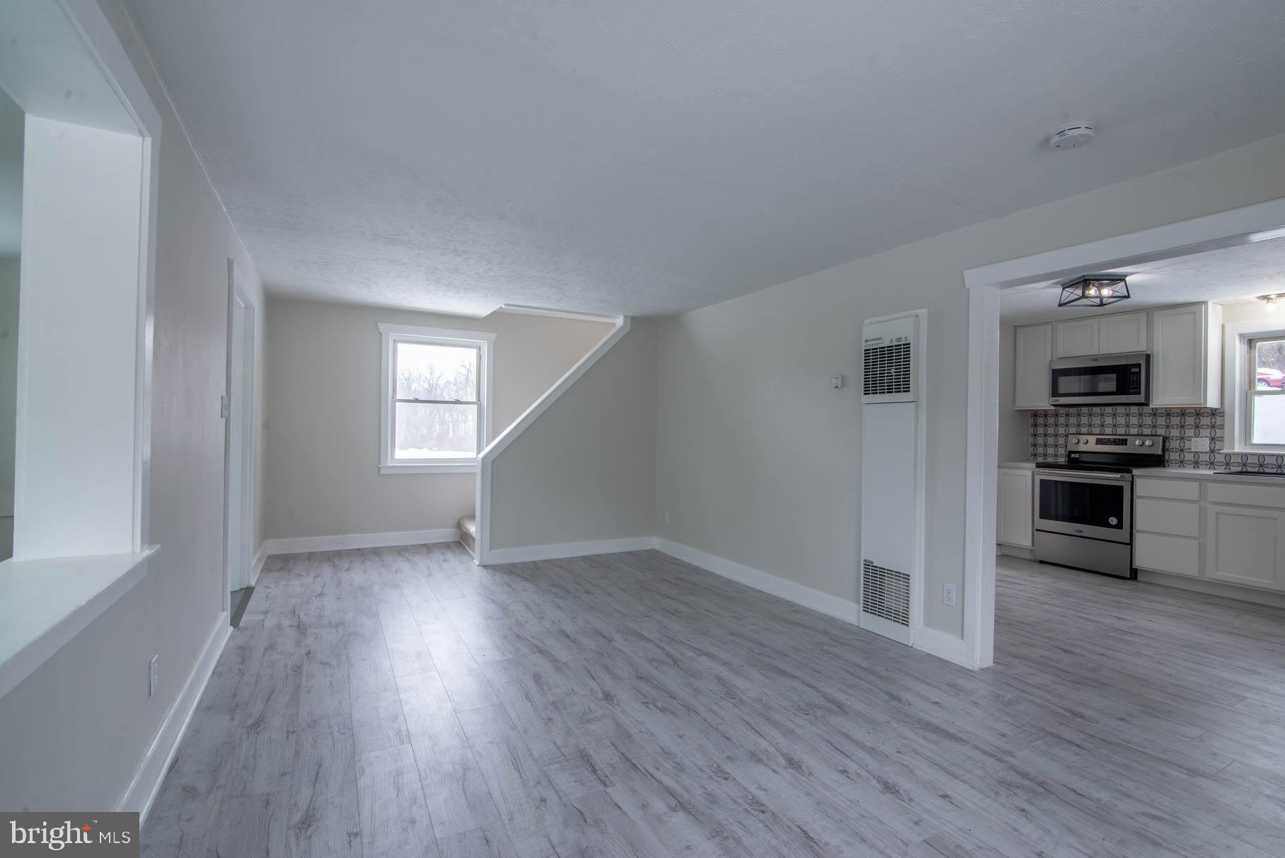 1580 Trolley Road Hanover, PA 17331 - Photo 10 of 37