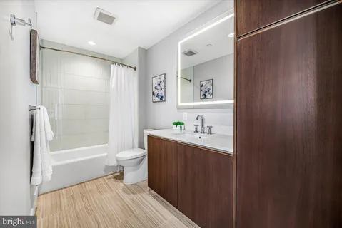 $410,000 | 930 Rose Avenue, Unit 1802, Rockville, MD 20852