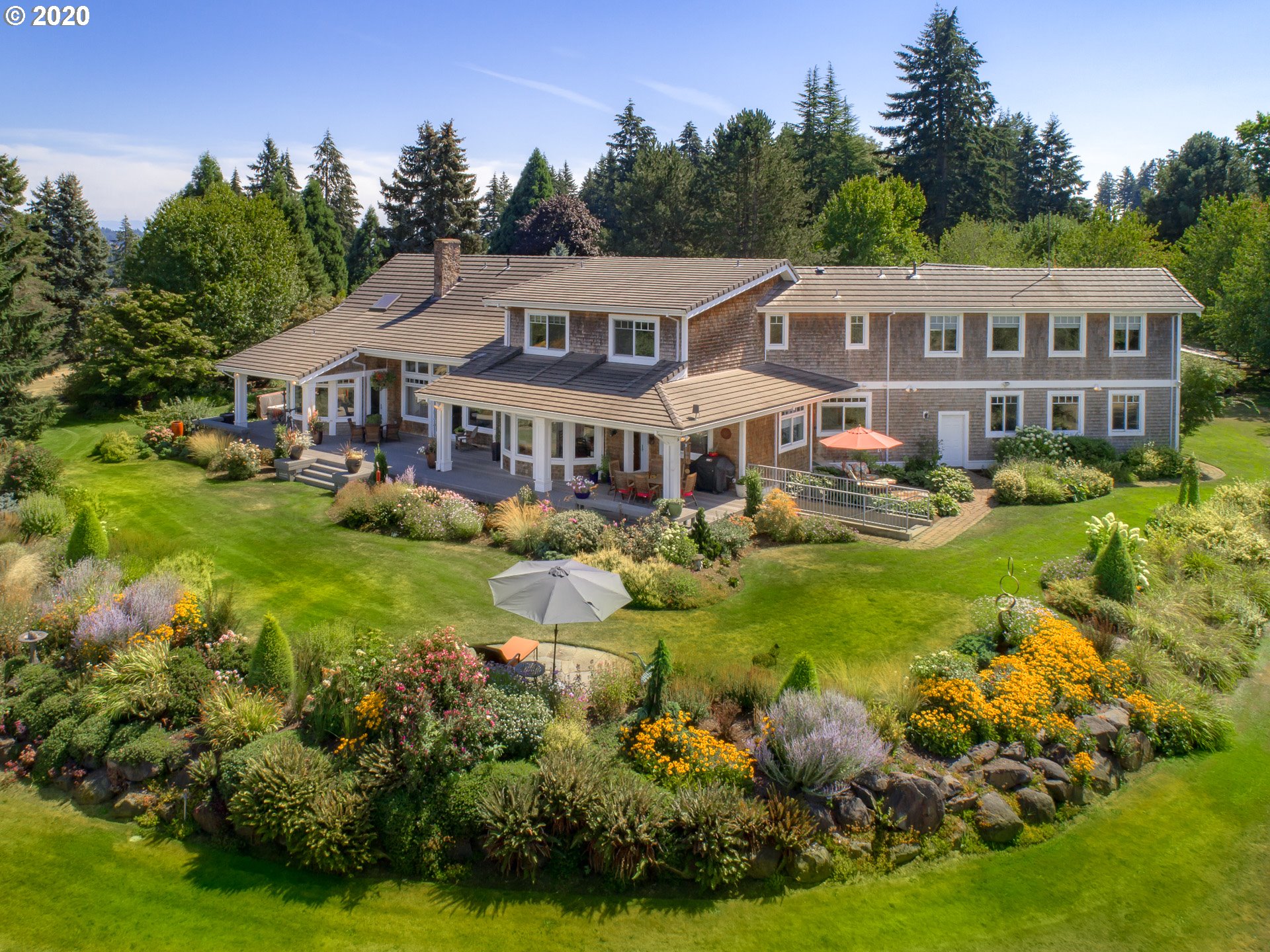 23885 Southwest Newland Road Wilsonville, OR 97070 - Photo 1 of 32 Gallery Image 1