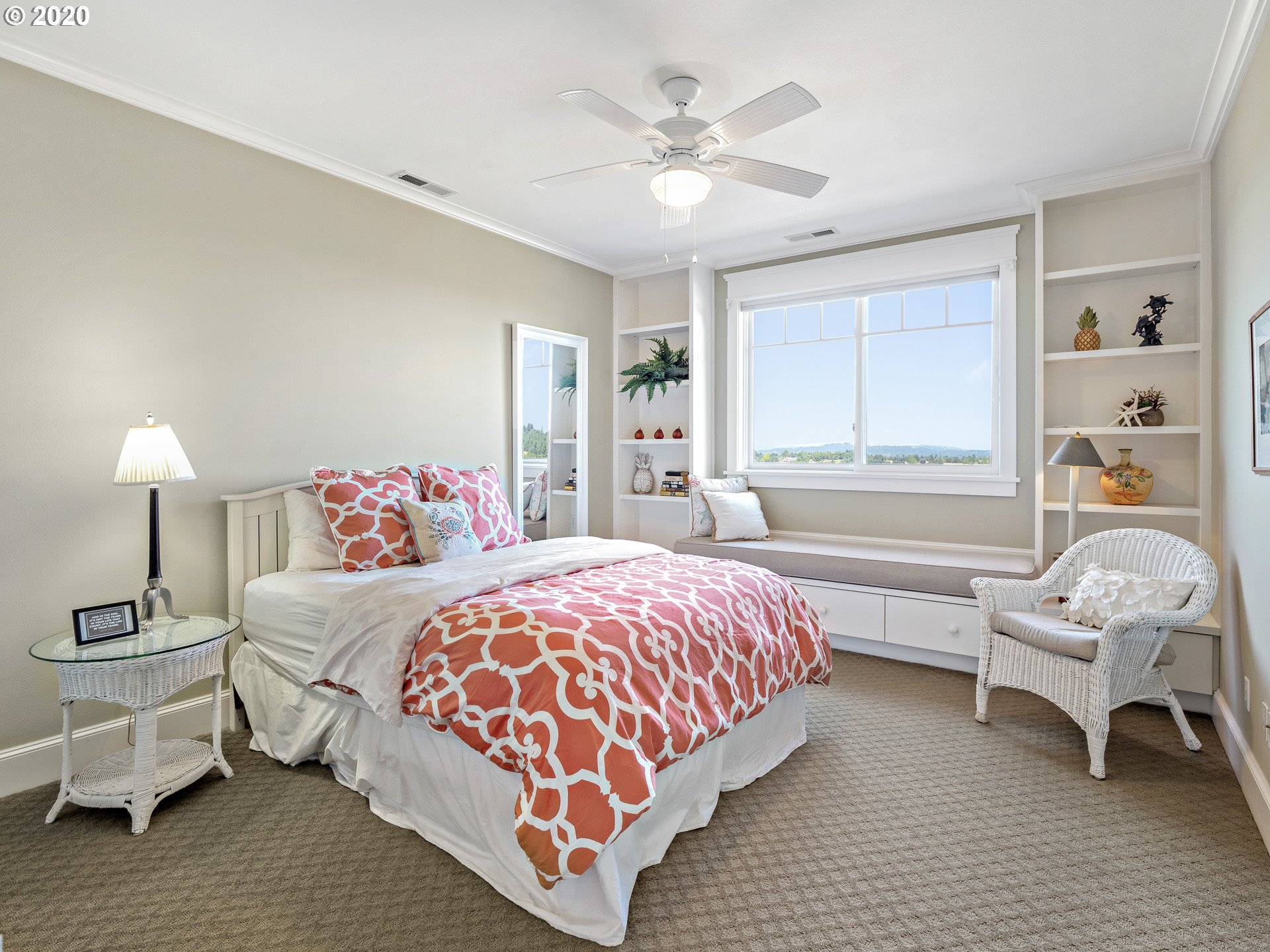 23885 Southwest Newland Road Wilsonville, OR 97070 - Photo 22 of 32 Gallery Image 22