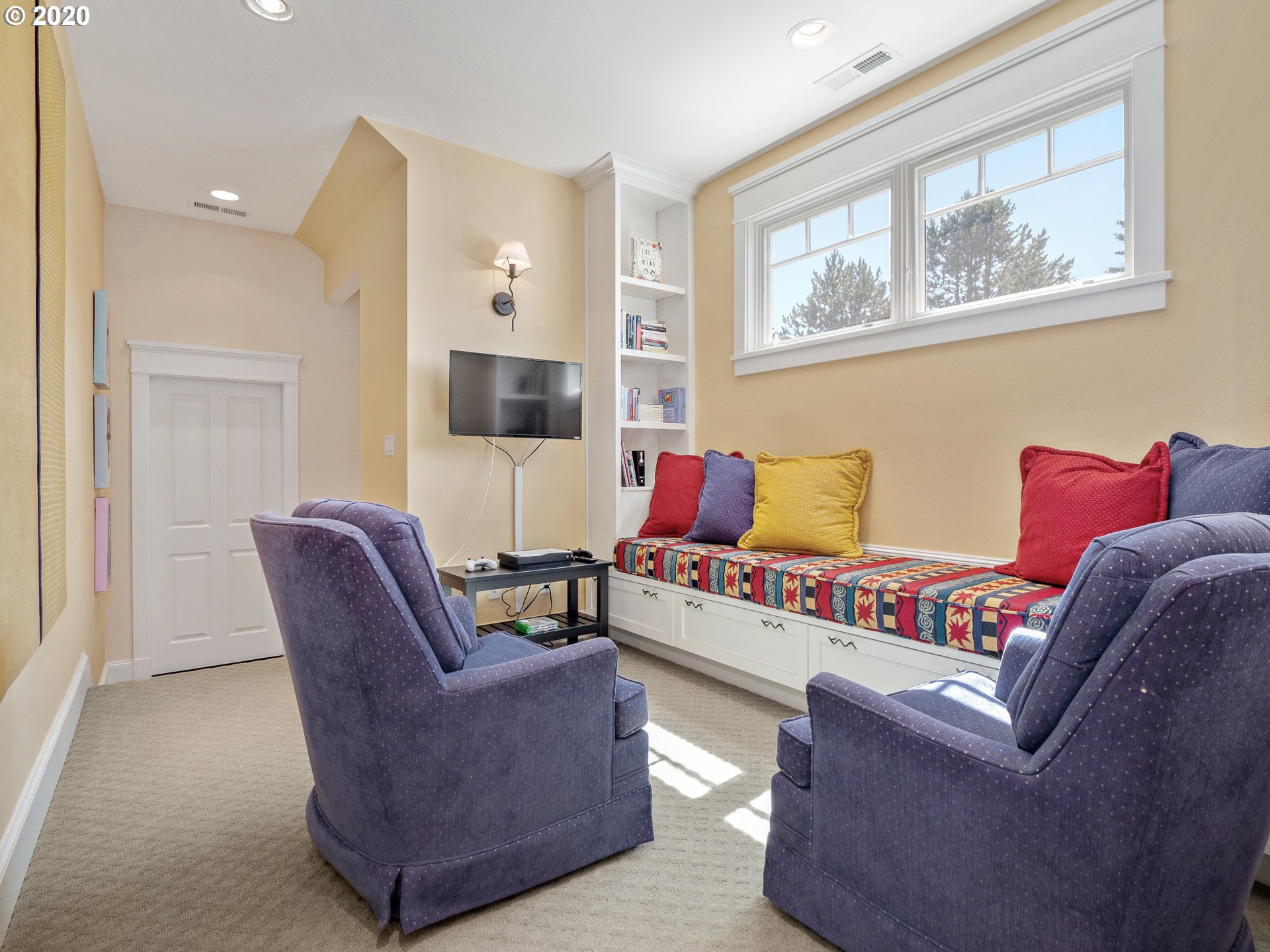 23885 Southwest Newland Road Wilsonville, OR 97070 - Photo 24 of 32 Gallery Image 24