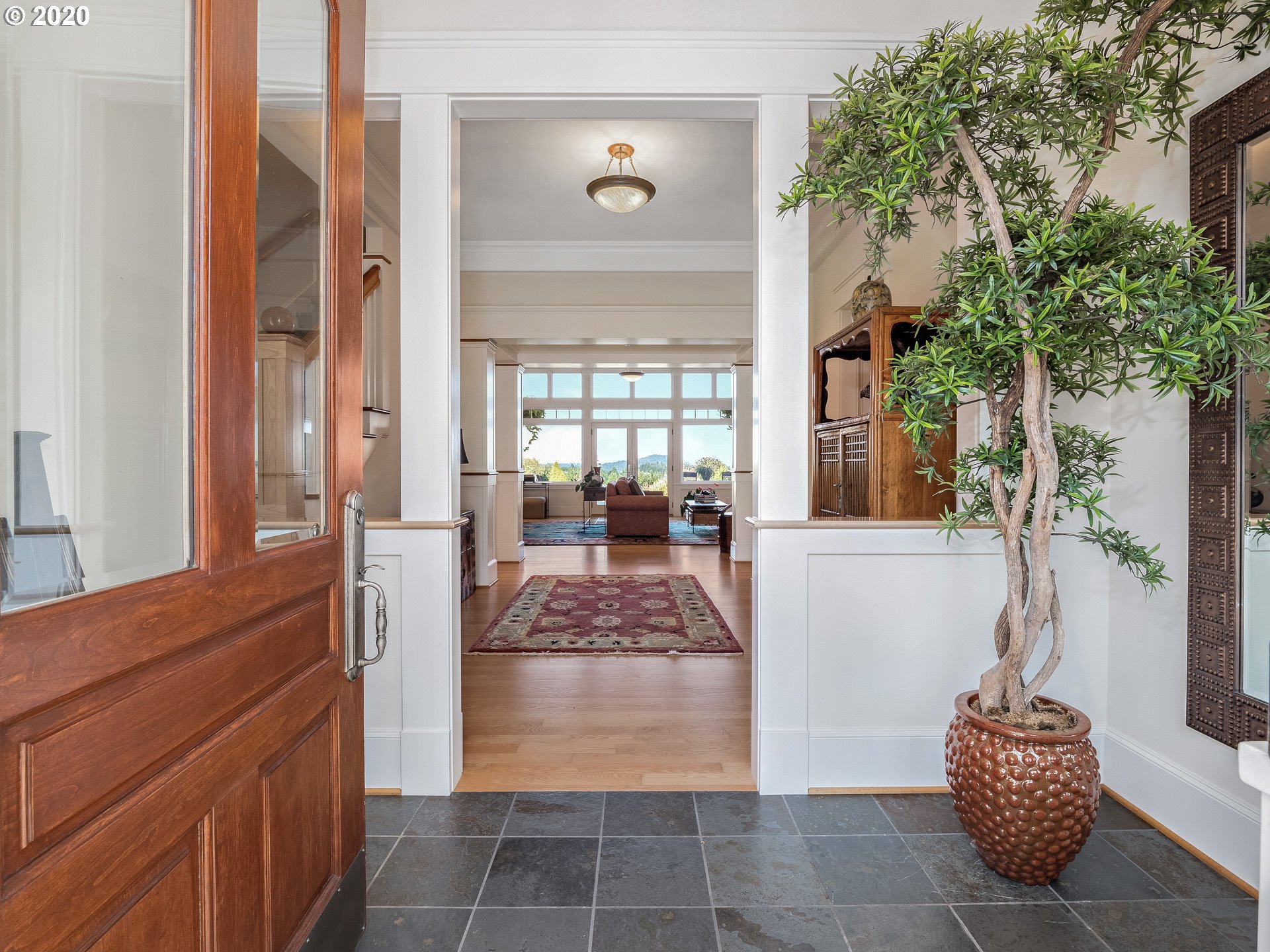 23885 Southwest Newland Road Wilsonville, OR 97070 - Photo 6 of 32 Gallery Image 6