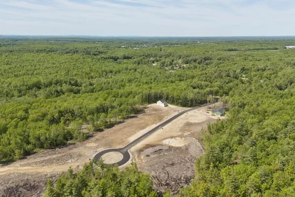 $699,900 | Lot#12 Jasper Lane, Arundel, ME 04046
