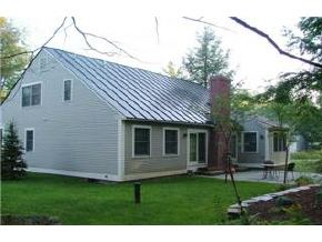7026 Marsh Family Road Hartford, VT 05059 - Photo 2 of 4