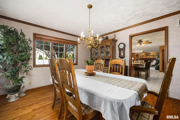 $455,000 | 121 Woodcrest Avenue, Morton, IL 61550