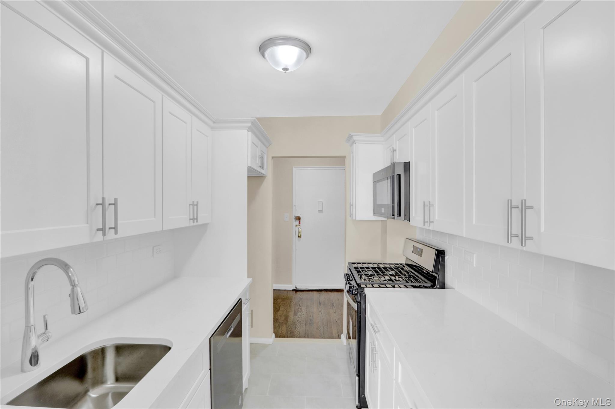 3201 Grand Concourse, Unit 4M Bronx, NY 10468 - Photo 26 of 28 Gallery Image 26