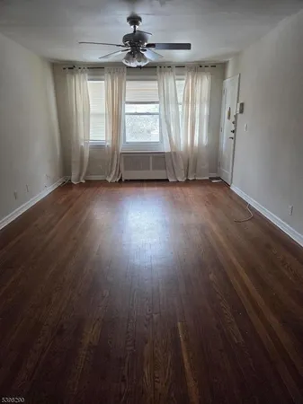 $1,950 | 26 High Street, Unit F, Fair Lawn, NJ 07410