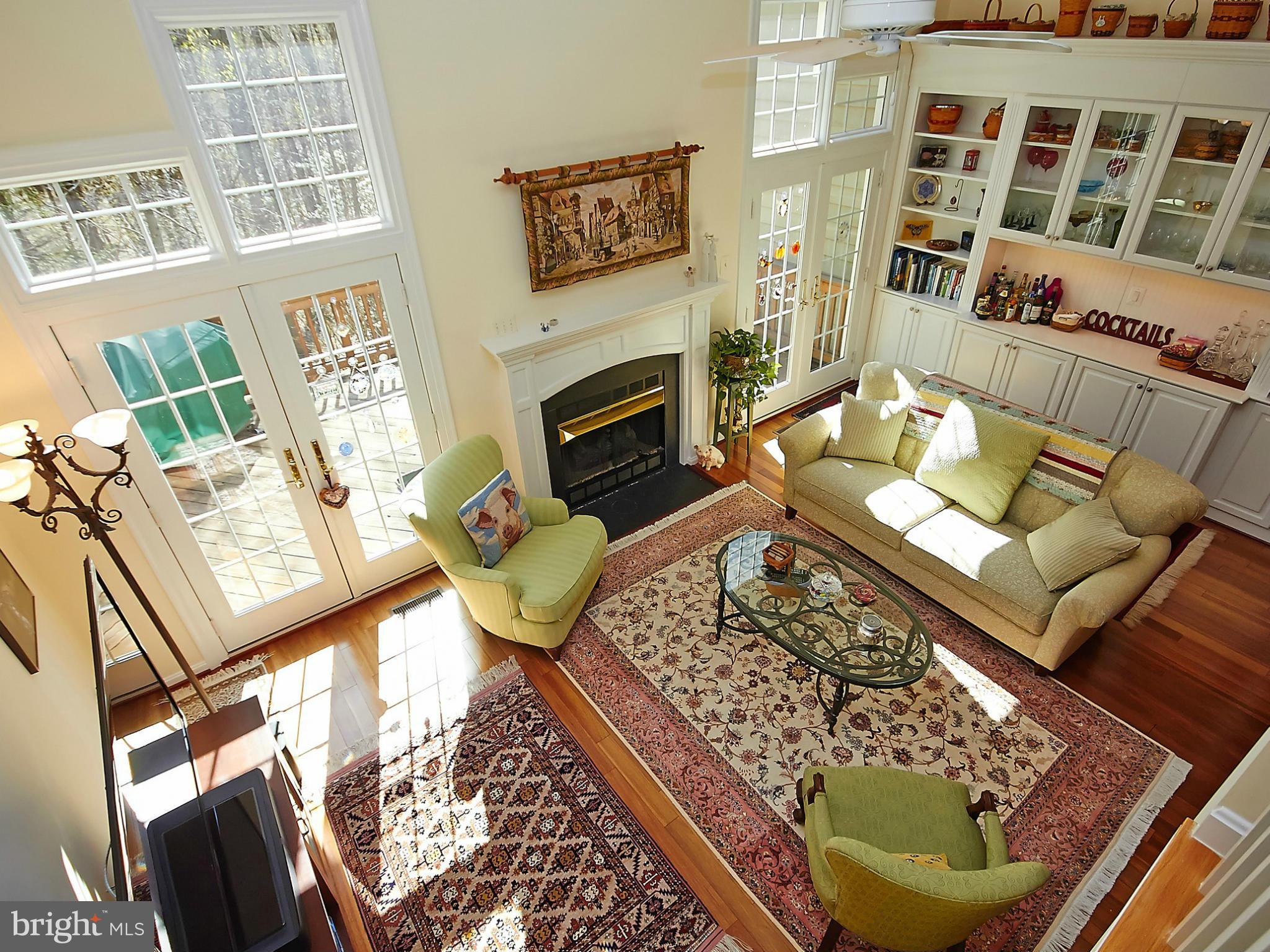 1259 Weatherstone Court Reston, VA 20194 - Photo 13 of 30 Living Room
