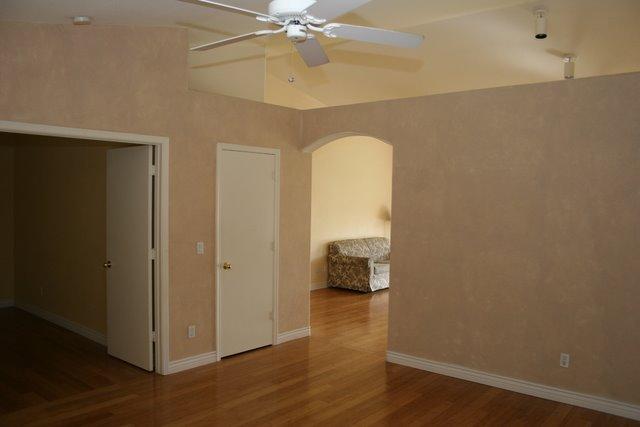1775 East Redfield Road Gilbert, AZ 85234 - Photo 2 of 5 Living