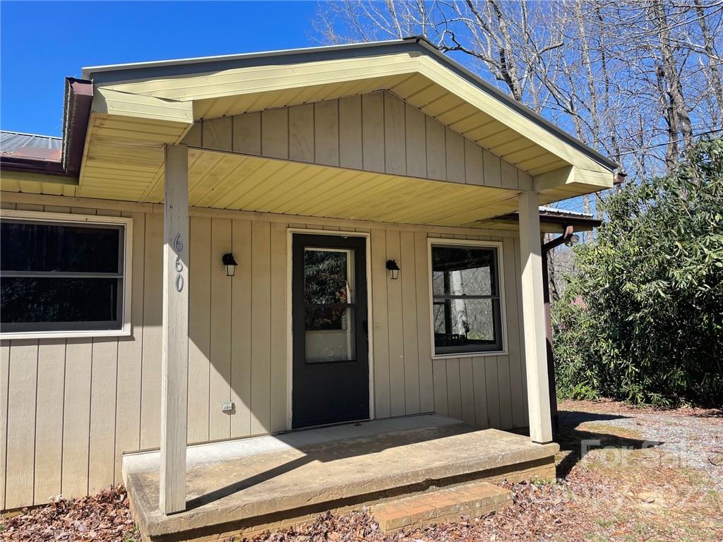 660 Babb Road Rosman, NC 28772 - Photo 4 of 35 Gallery Image 4