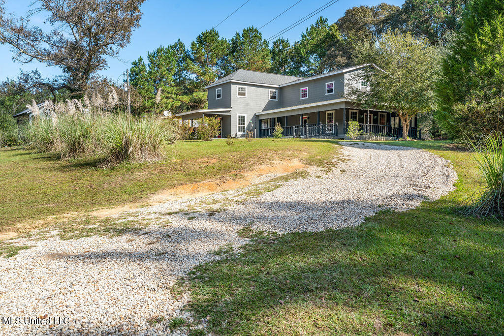 634 Beach Road Poplarville, MS 39470 - Photo 2 of 55 A7402817