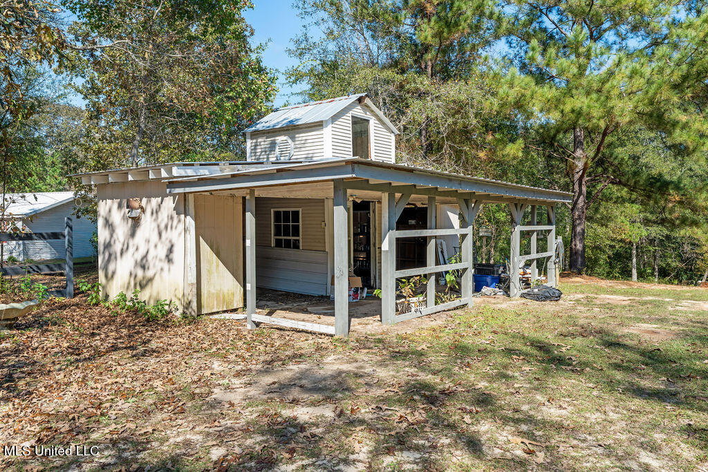 634 Beach Road Poplarville, MS 39470 - Photo 33 of 45 A7402856