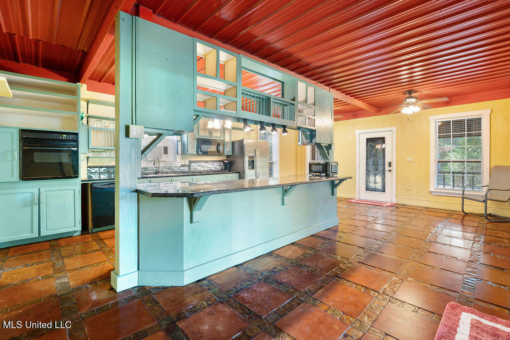 634 Beach Road Poplarville, MS 39470 - Photo 5 of 55 a7402648