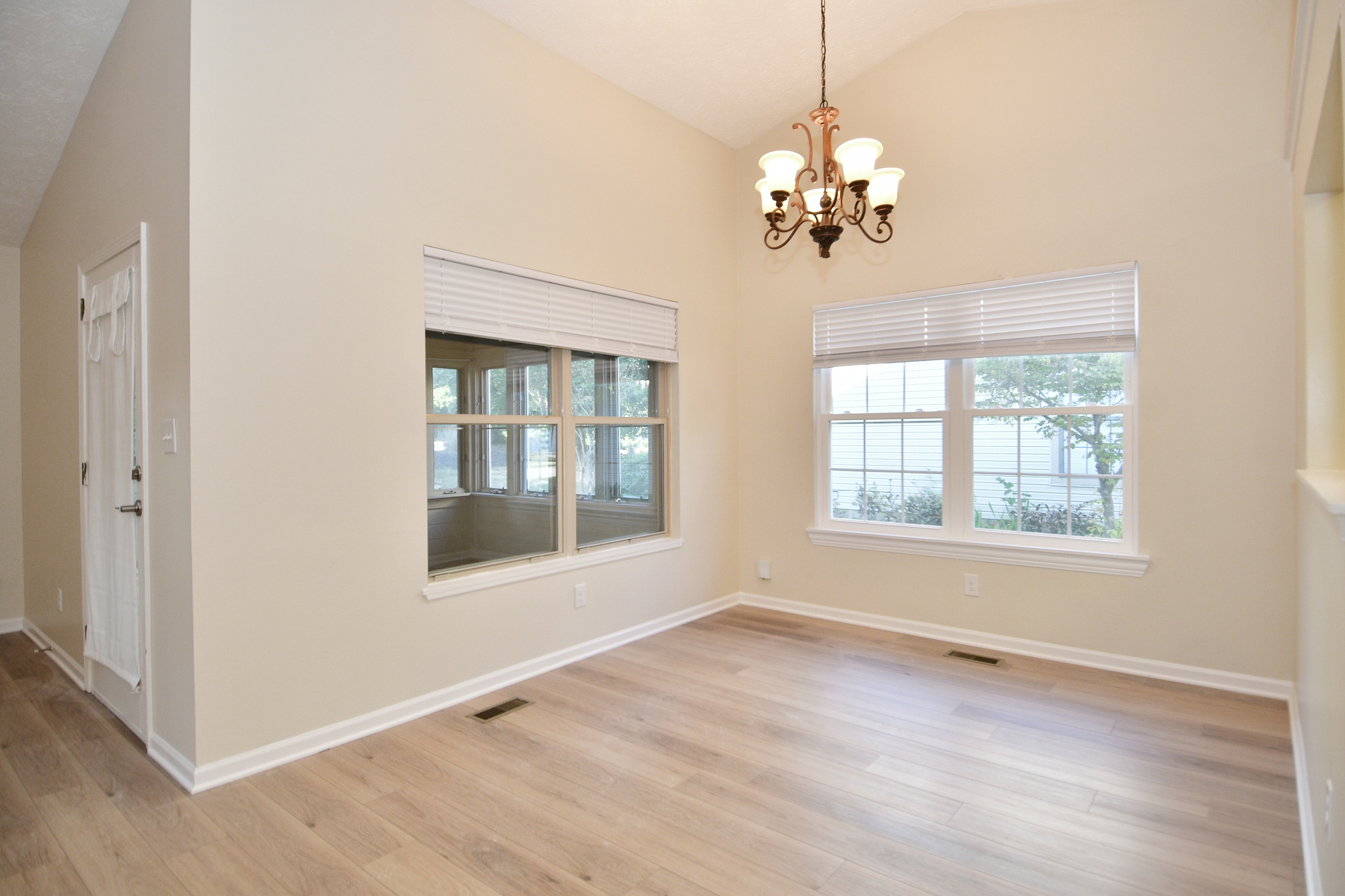 6830 Cherry Blossom E Drive Fishers, IN 46038 - Photo 12 of 49