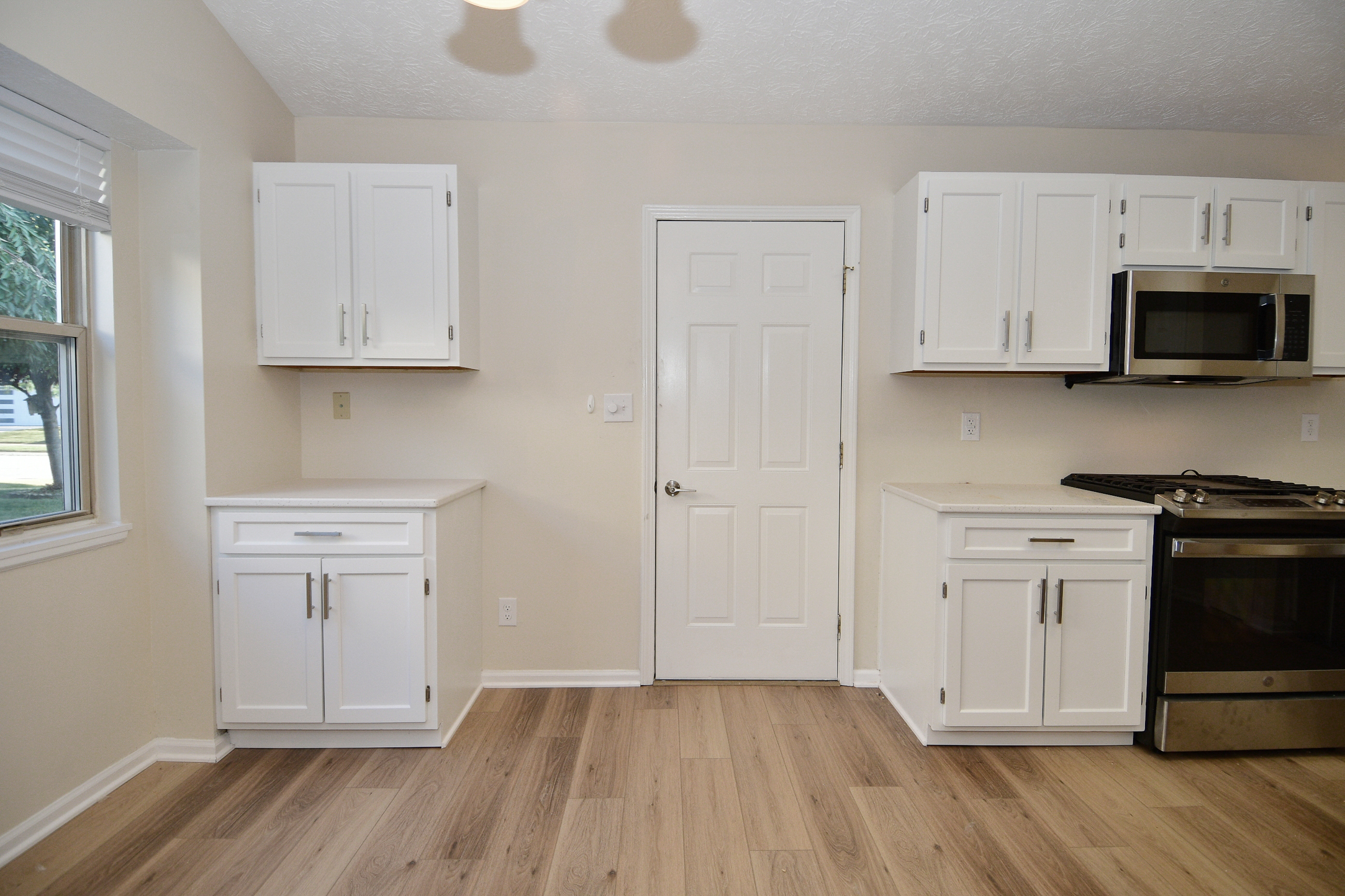 6830 Cherry Blossom E Drive Fishers, IN 46038 - Photo 20 of 49