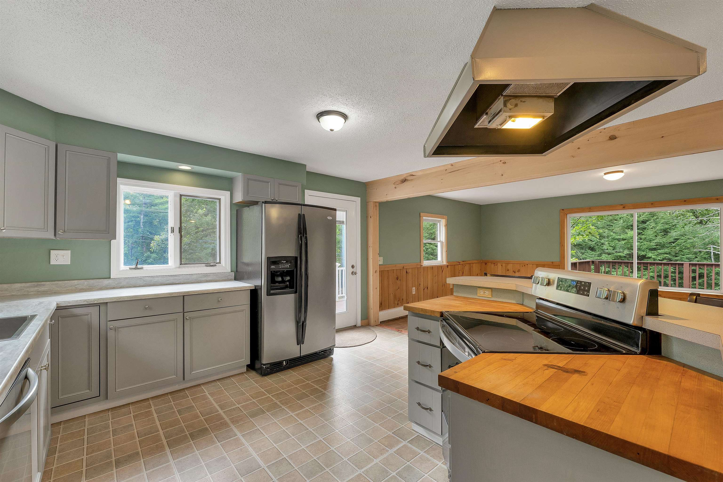 290 Jamestown Road Belmont, NH 03220 - Photo 6 of 37 Gallery Image 6