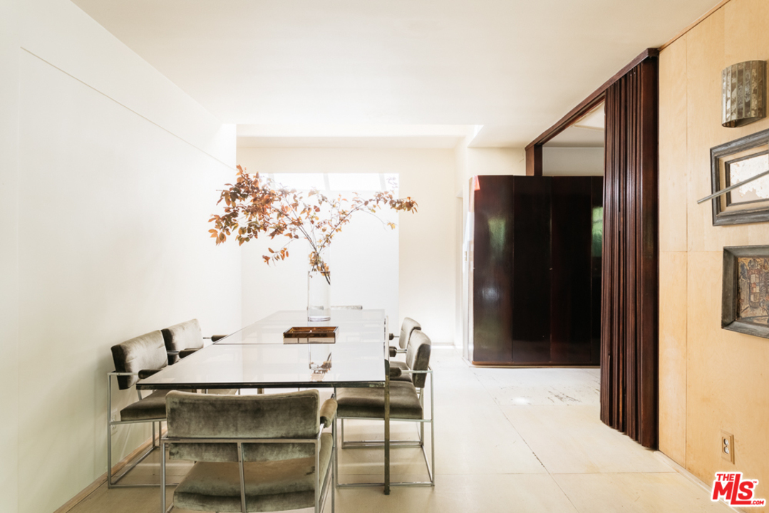 9007 Wonderland Park Avenue Los Angeles, CA 90046 - Photo 6 of 21