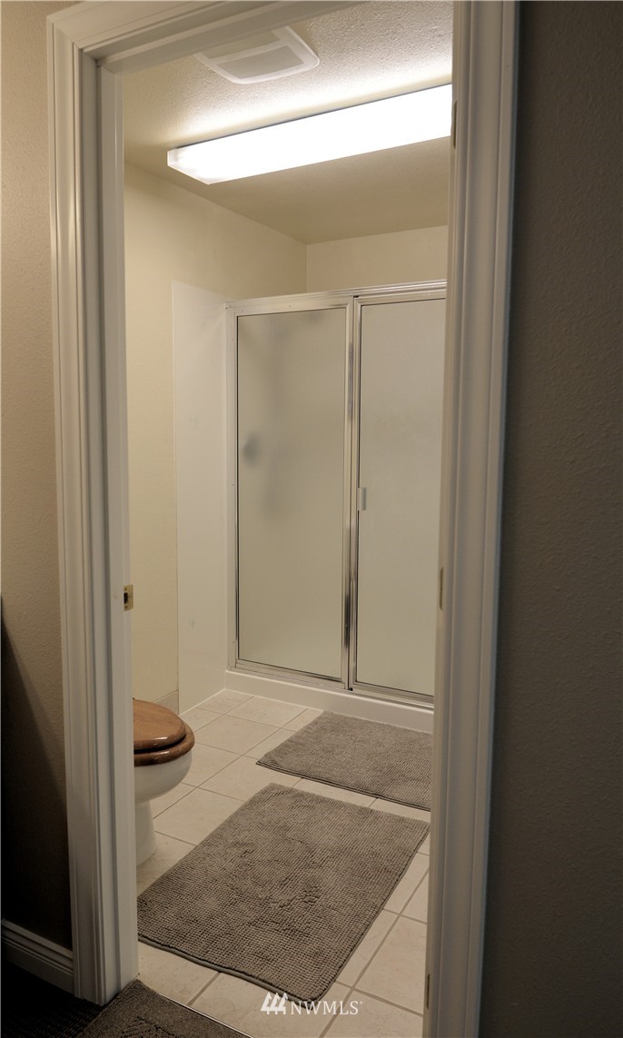 14111 148th Place Southeast Renton, WA 98059 - Photo 16 of 25 Gallery Image 16