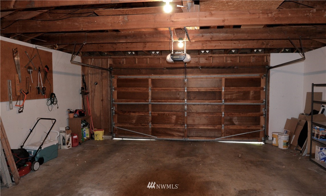 14111 148th Place Southeast Renton, WA 98059 - Photo 24 of 25 Gallery Image 24