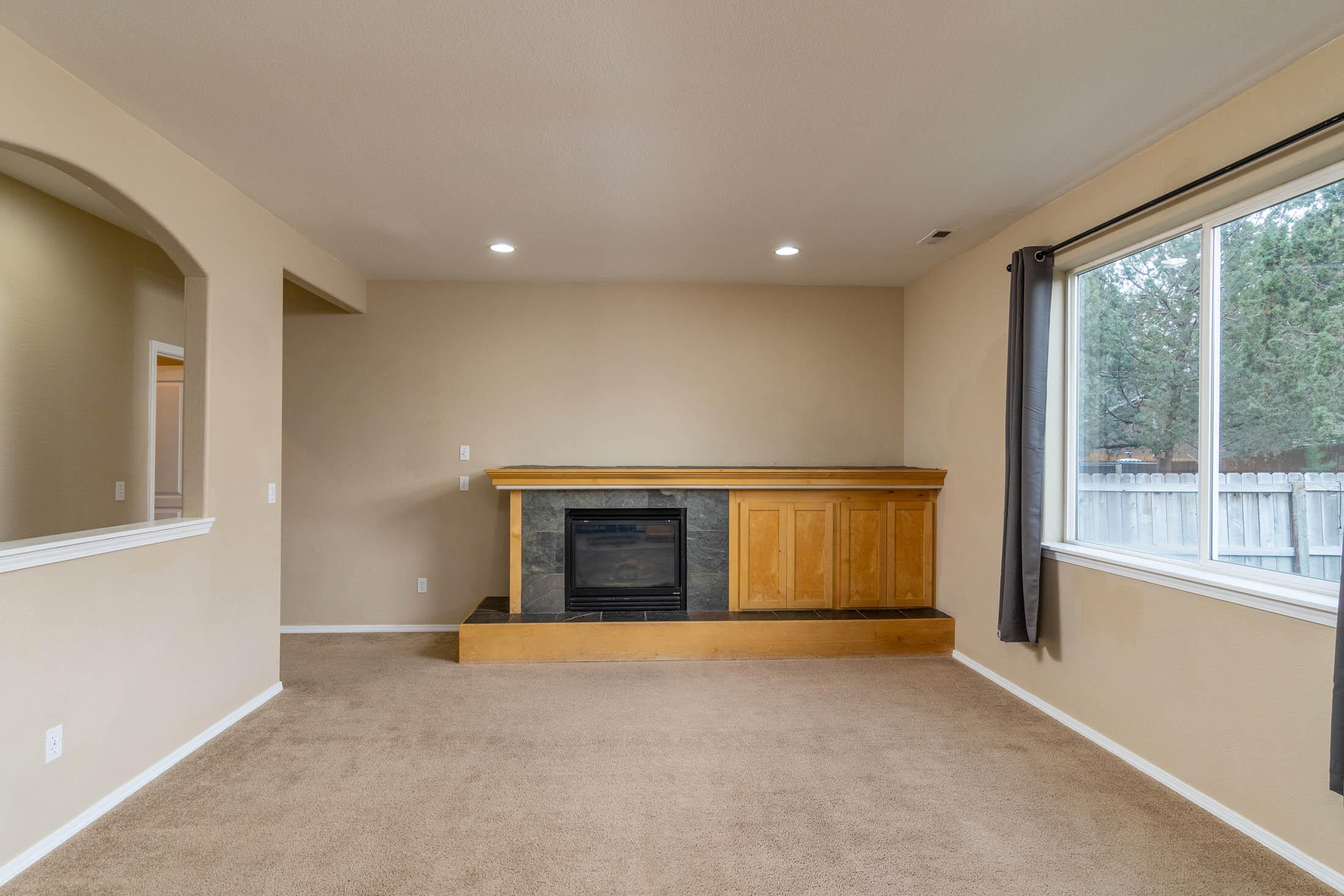 1715 Southeast Riviera Drive Bend, OR 97702 - Photo 7 of 26 1715 SE Riviera_0113 copy