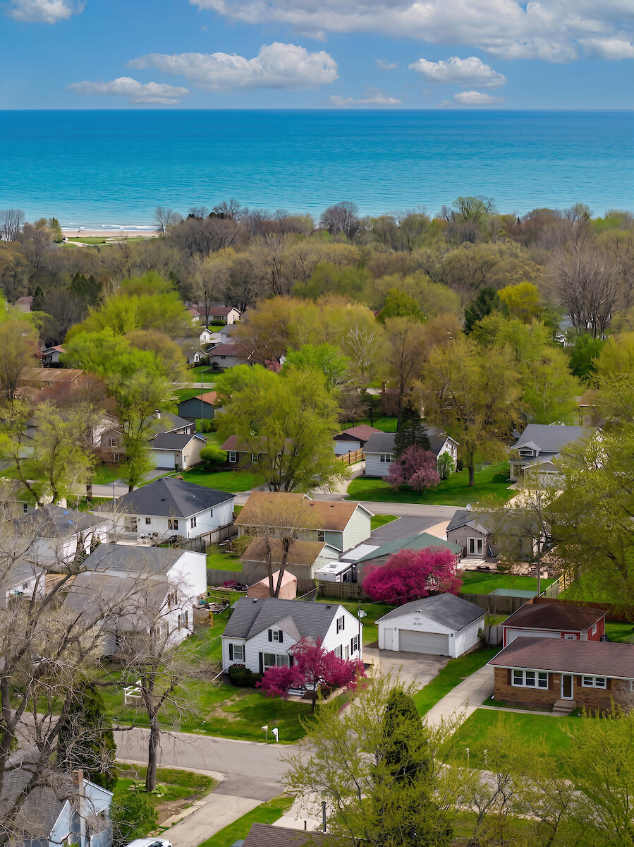 11301 11th Avenue Pleasant Prairie, WI 53158 - Photo 26 of 30 430drone6