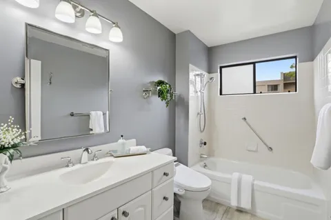 $1,195,000 | 400 Ortega Avenue, Unit 220, Mountain View, CA 94040
