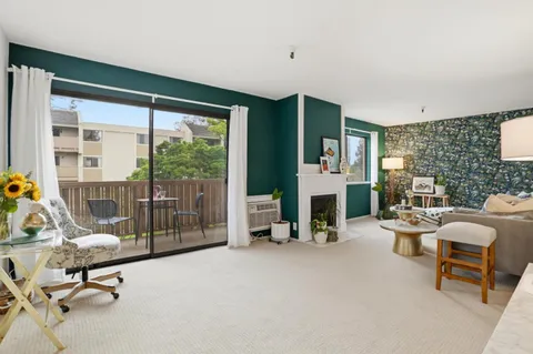 $1,195,000 | 400 Ortega Avenue, Unit 220, Mountain View, CA 94040