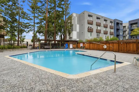 $1,195,000 | 400 Ortega Avenue, Unit 220, Mountain View, CA 94040