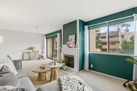 $1,195,000 | 400 Ortega Avenue, Unit 220, Mountain View, CA 94040