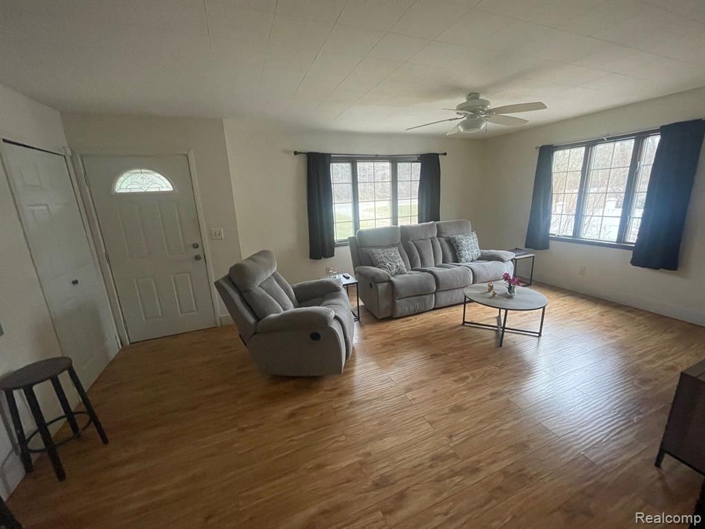 4908 Mertz Road Mayville, MI 48744 - Photo 5 of 13