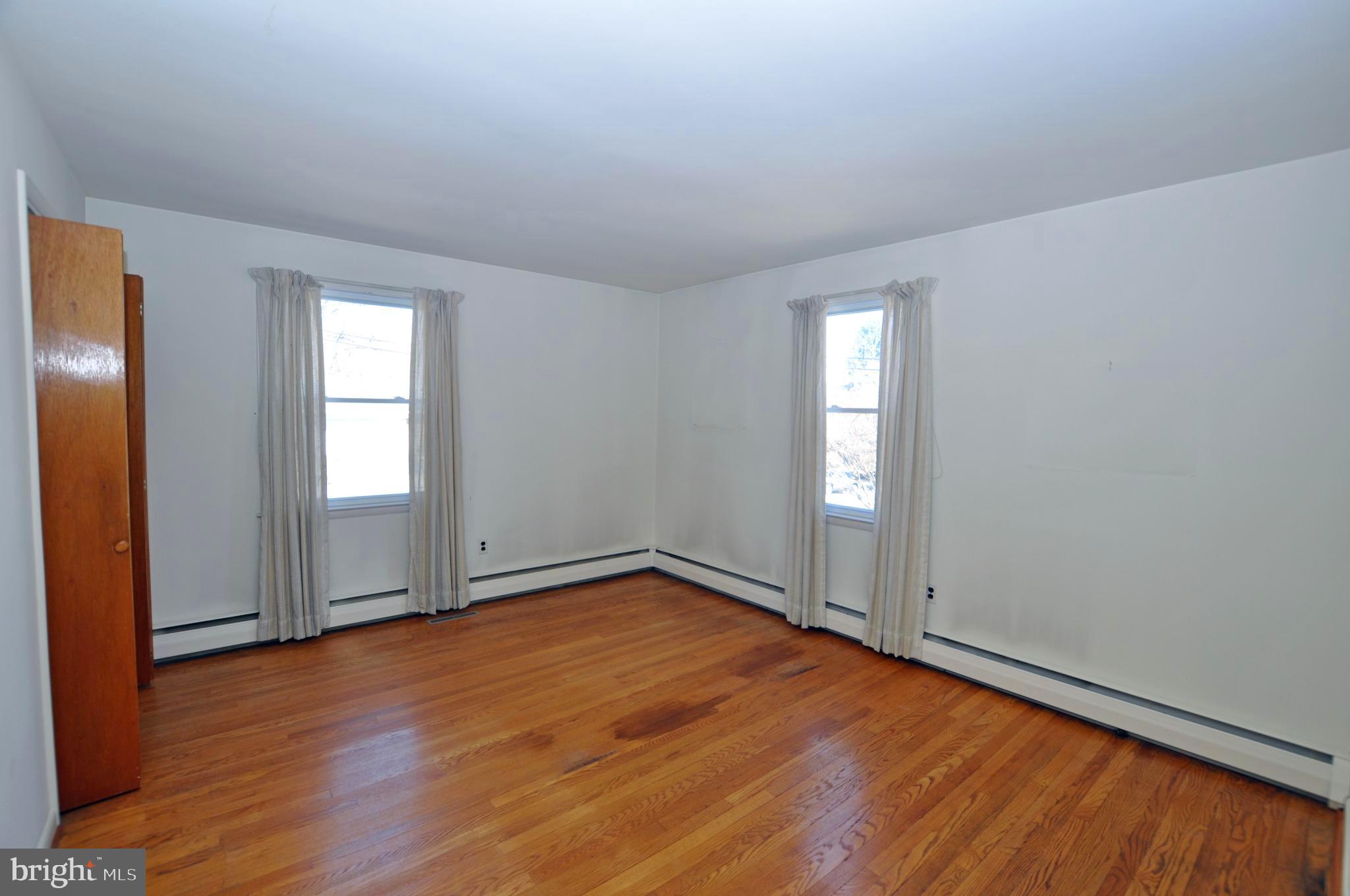 10105 Tipperary Road Baltimore, MD 21234 - Photo 11 of 28