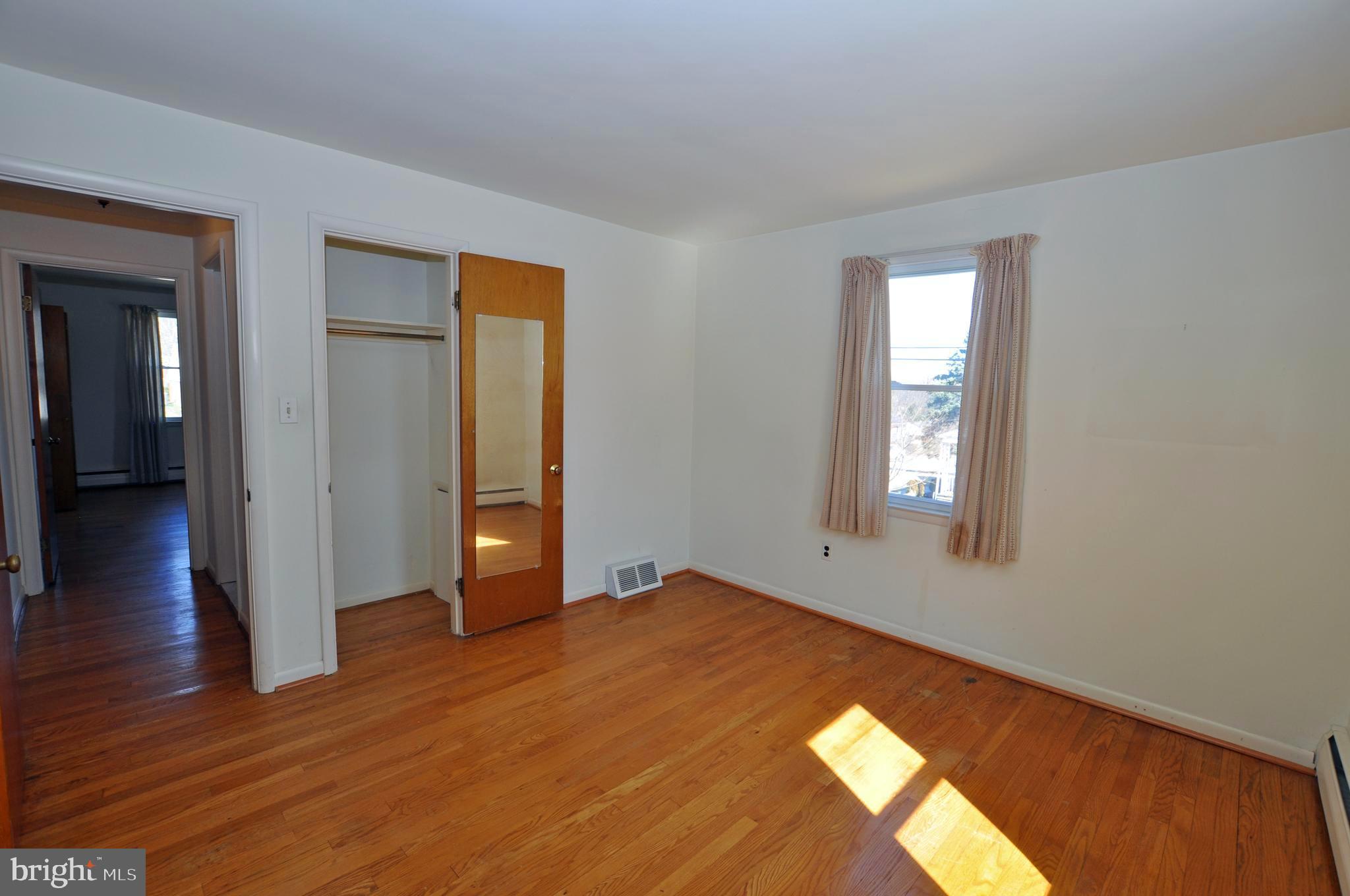 10105 Tipperary Road Baltimore, MD 21234 - Photo 15 of 28