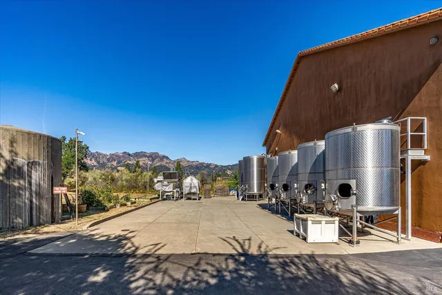 $19,500,000 | 3340 Highway 128, Calistoga, CA 94515