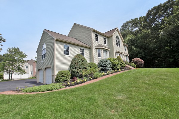 44 Woodstone Road Northborough, MA 01532 - Photo 30 of 30 Gallery Image 30