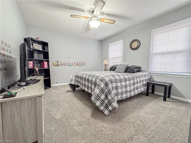 $275,000 | 400 Western Boulevard, Lexington, NC 27295