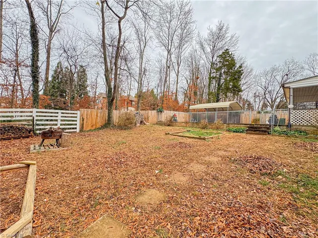 $275,000 | 400 Western Boulevard, Lexington, NC 27295