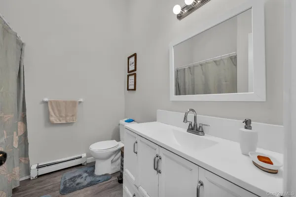 $749,990 | 19 Summit Place, Farmingville, NY 11784