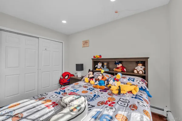 $749,990 | 19 Summit Place, Farmingville, NY 11784