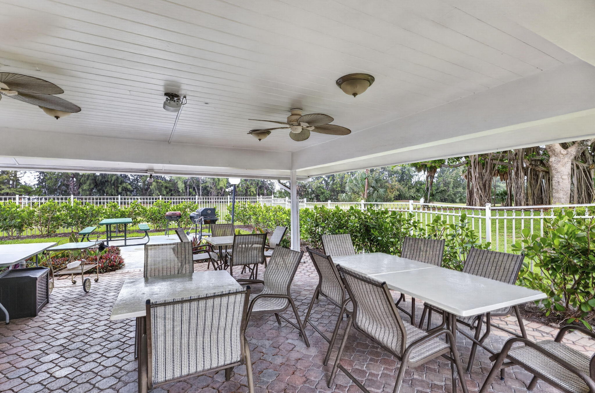 3000 South Course Drive, Unit 103 Pompano Beach, FL 33069 - Photo 31 of 42 31-web-or-mls-8I8A2197