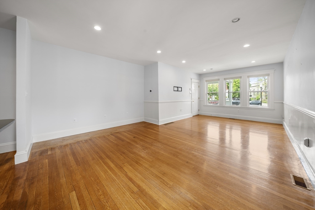 772 Centre Street, Unit 2 Boston, MA 02130 - Photo 6 of 36